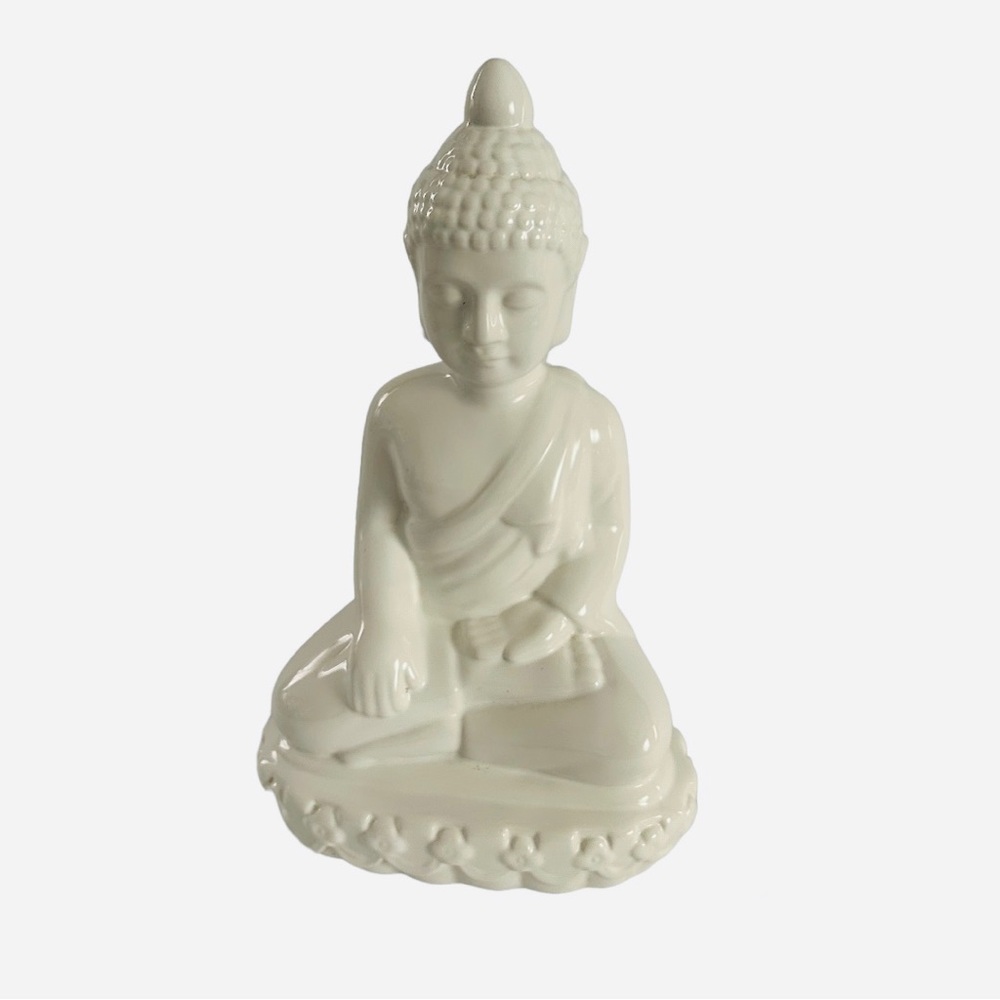 Buddhist Statue White